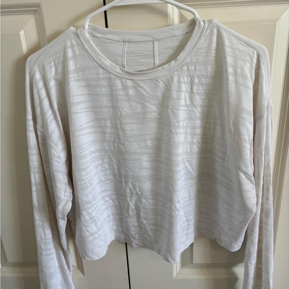 Lululemon White Long Sleeve Cropped Muscle Love Top Tiger Mesh Shirt